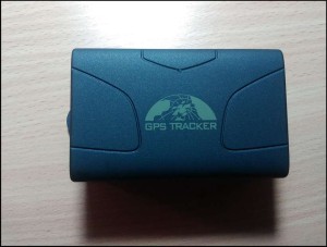 gps tracker - gps lokator - pracenje vozila